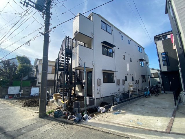 ランド横浜蒔田の外観