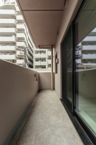 パークアクシス横浜伊勢佐木町通りのバルコニー|※写真は同タイプ住戸です。