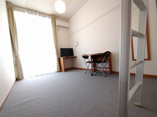 レオパレス綱島西のその他|1階はフローリング仕様