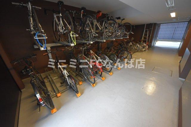 パークアクシス本町