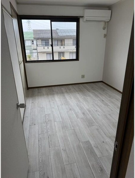 サンヒルズA・B・C棟の玄関