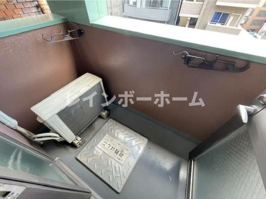 ＳＡビルのバルコニー|開放的で明るい空間を演出してくれるバルコニーです