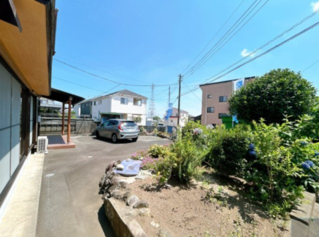 中古戸建　富士宮市小泉　土地面積278.66㎡ (84.29坪)の庭