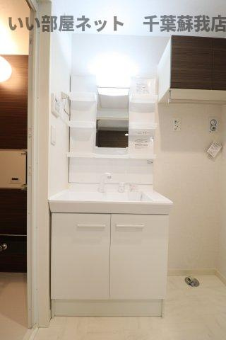シャルムの独立洗面台|朝の身支度には欠かせない独立洗面化粧台