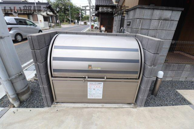 シャルムのその他共用部分|ゴミストッカー