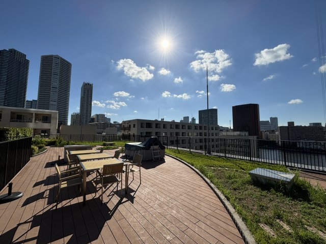 屋上。家庭菜園やバーベキューも出来ます。