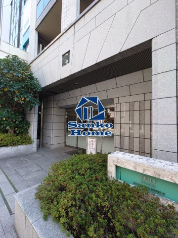 日神デュオステージ浅草三筋のエントランス