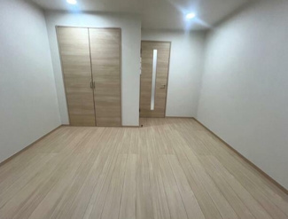 【寝室】