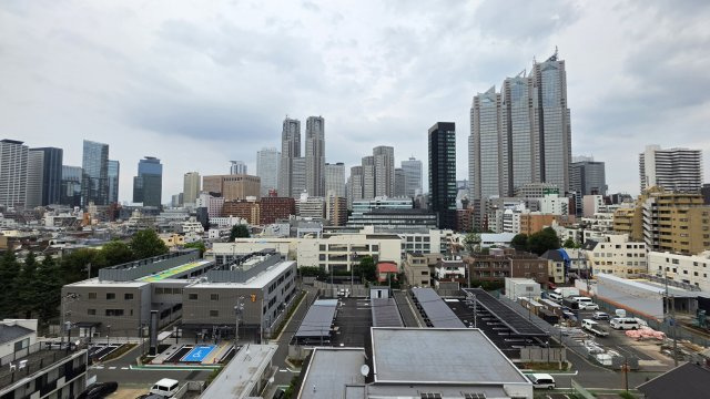 スカイコート初台の展望