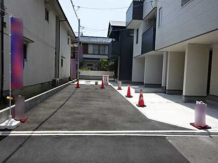南区旭１丁目の前面道路含む現地写真