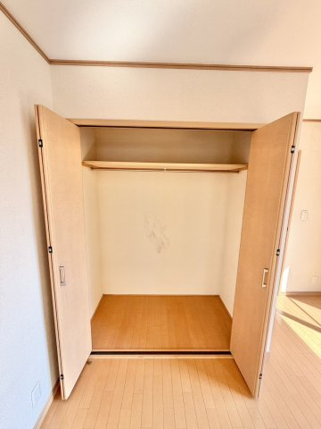 川口市安行領根岸中古戸建の収納