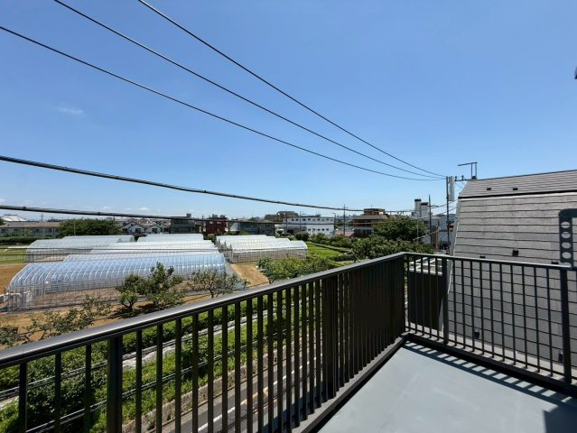 江戸川区鹿骨1丁目売戸建の展望|青空が広がる爽快な眺め。季節の変化を感じながら暮らせる住環境です。