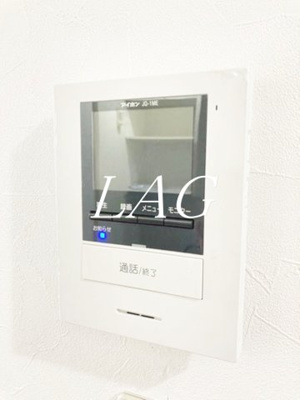 【セキュリティ】 | プチメゾン | モニター付きインターフォンです。
