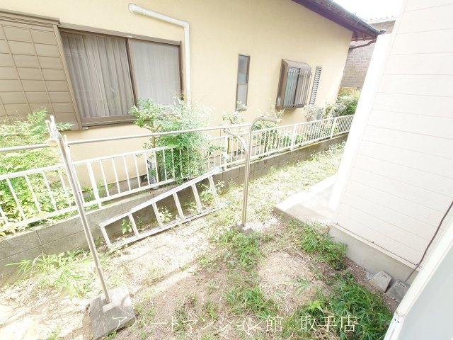 戸頭公園戸建の庭