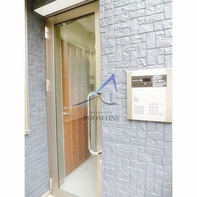 サファイア北千住のエントランス|エントランスです。
