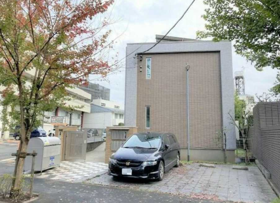 アシステンツァ駒沢公園　ペット相談　駐車場あり　陽当たり良好の駐車場