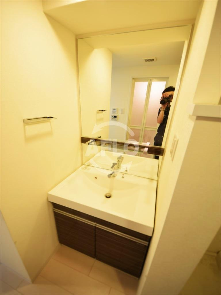 ジュネーゼグラン難波ミラージュの独立洗面台|ジュネーゼグラン難波ミラージュ　独立洗面台