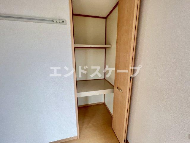 メゾンプレジールCの収納|高崎、前橋エリアのお部屋探しはエンドスケープまで！お客様の理想お聞かせ下さい♪