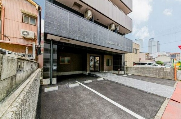 【駐車場】 | シーズンコート名駅西 | ★敷地内駐車場
