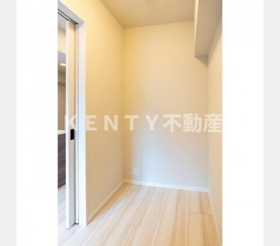 【寝室】 | コンフォリア東大井Ⅱ | 落ち着いて過ごせるお部屋なので、寝室にいかがでしょうか