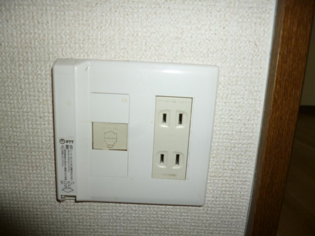 コンフォース亀山Ⅱの設備|電話モジュラー