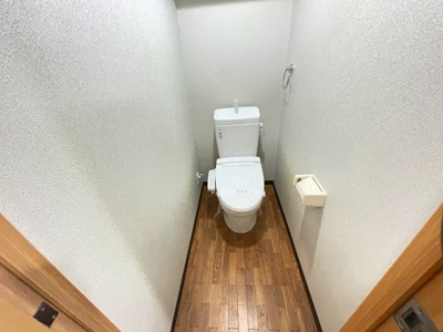 【トイレ】 | ベルビア八戸ノ里 | シンプルで使いやすいトイレです