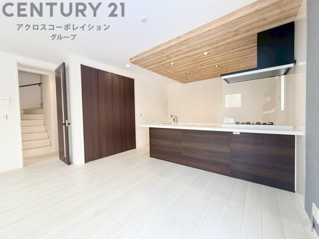 当日見学予約受付中です。お気軽にお問い合わせください♪