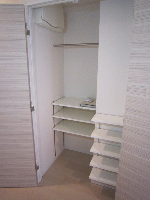 Ｖｅｒｏｎａ錦糸町ⅡＬｕｓｓｏの収納