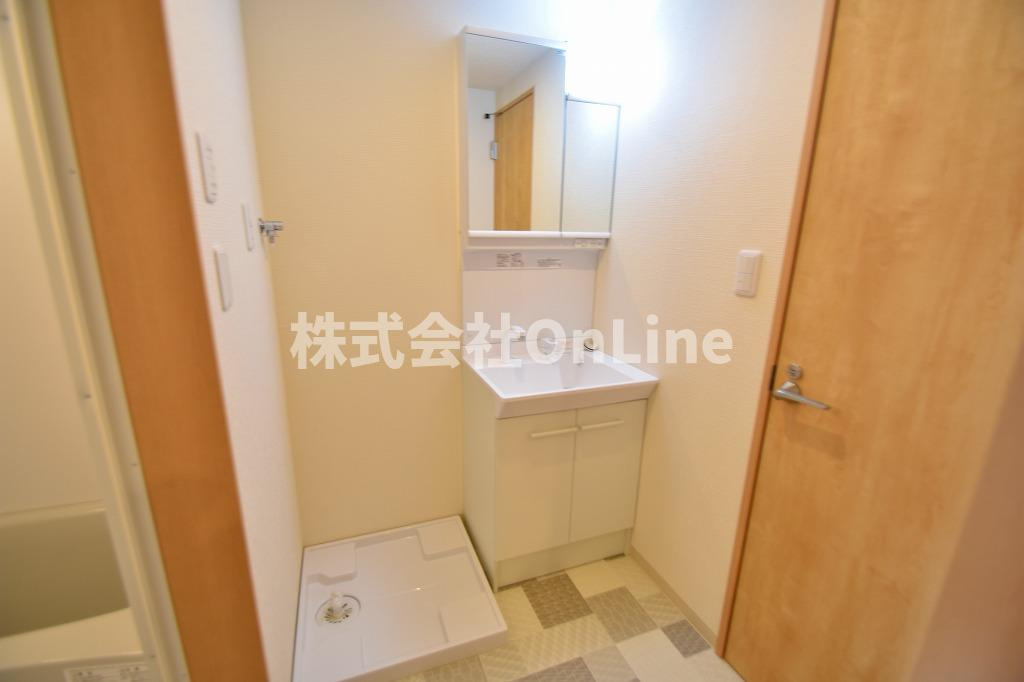 F+style東大阪本庄2号館の洗面所