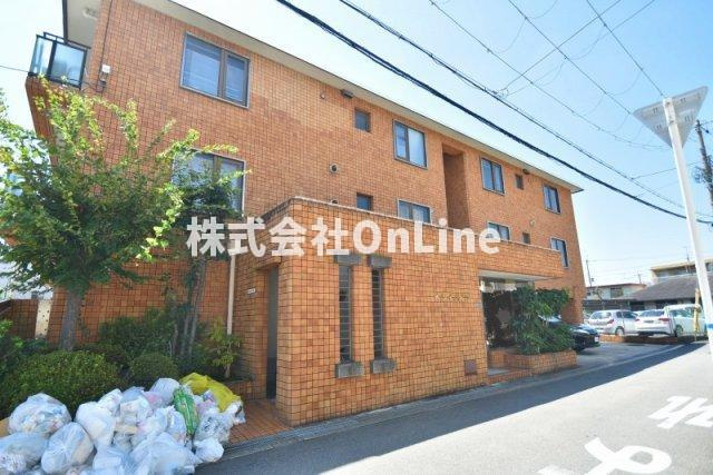 イシイハイツの外観
