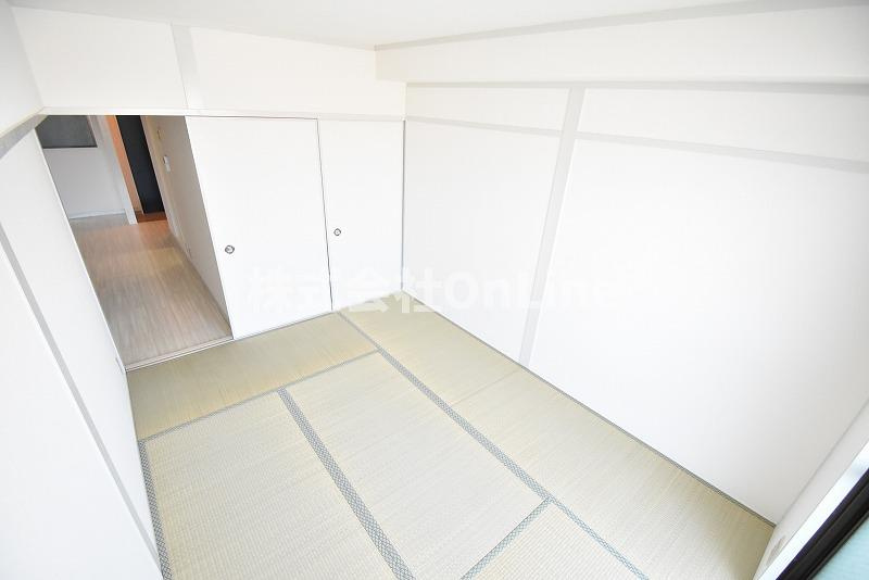 マンション吾光の和室
