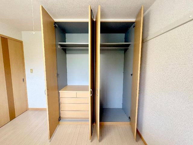 カメリアグランデⅠの収納|クローゼット