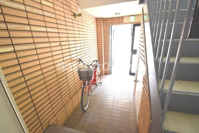 プレアール小阪Ⅱのエントランス|エントランスです