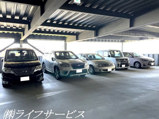 【駐車場】 | キングスクエア北大阪パークフェリスⅠ番館 | 敷地内駐車場