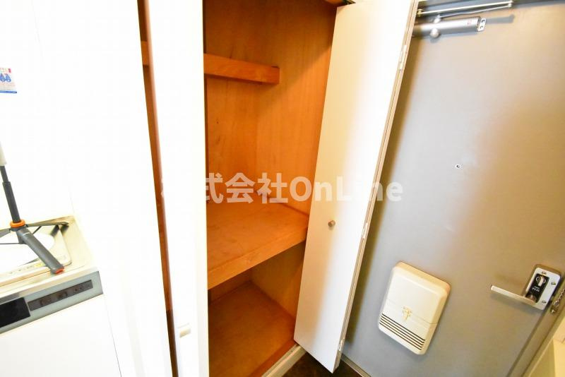 バーズハウスの収納