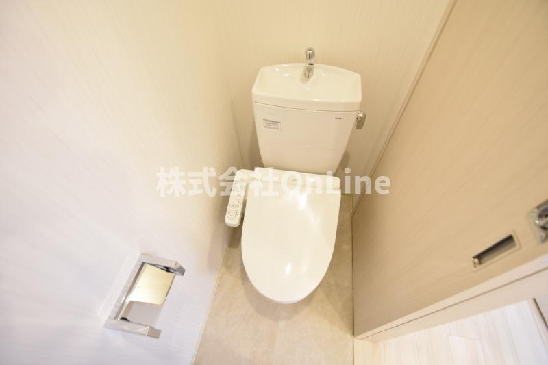 東大阪市森河内西２丁目の賃貸マンションのトイレ
