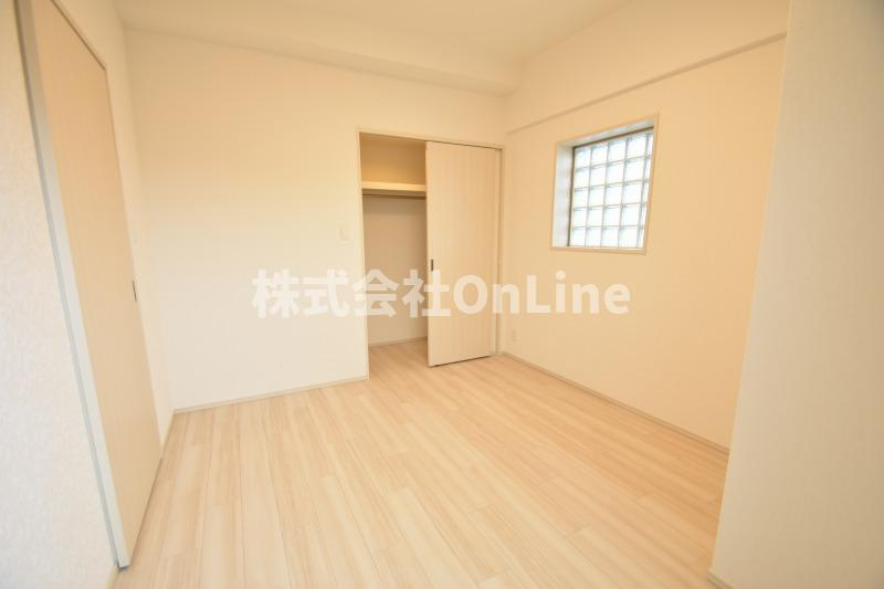 東大阪市森河内西２丁目の賃貸マンションの寝室
