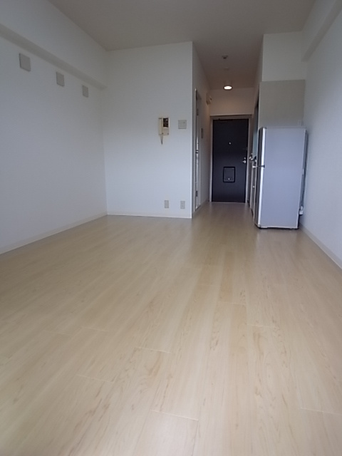キューブ芦屋の居間・リビング