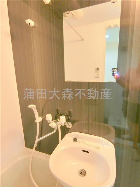 八景舎西糀谷の浴室