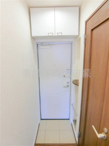 八景舎西糀谷の玄関