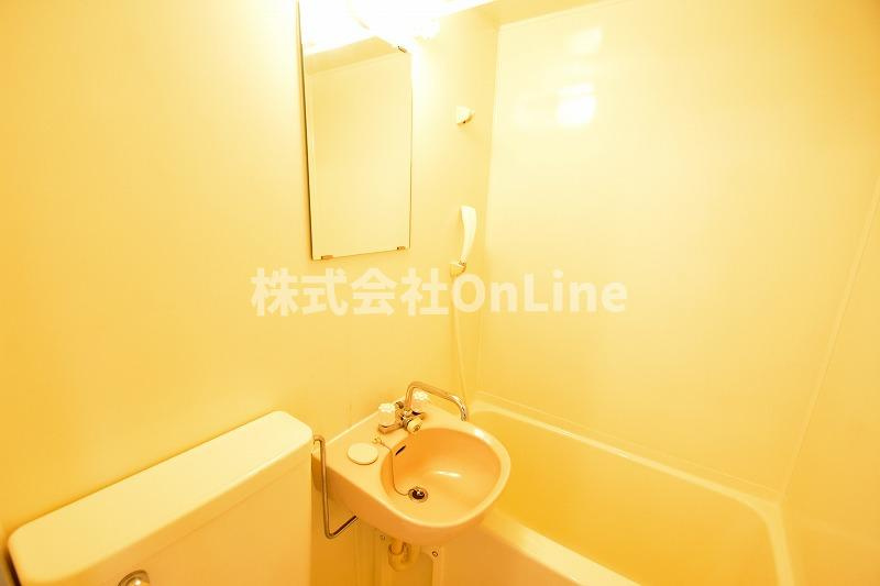 トマトハイツ菱屋西の洗面所