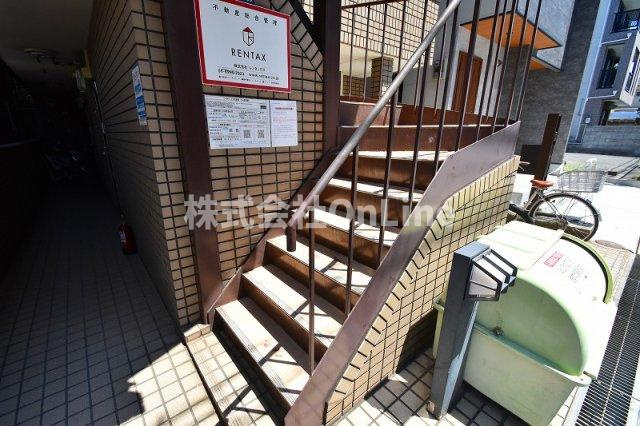 トマトハイツ菱屋西のロビー