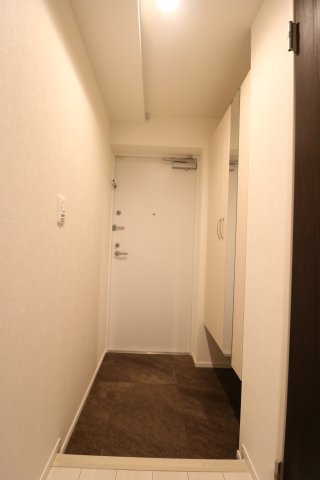 【玄関】