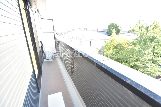 ステディ八戸ノ里のバルコニー