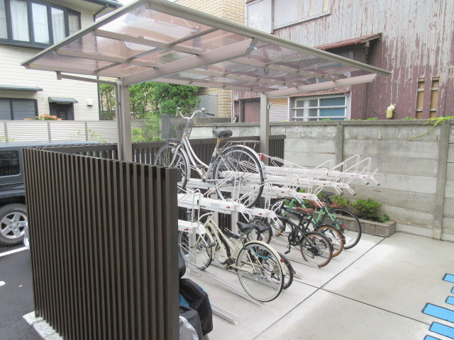 Ｗｅｌａ　由比ガ浜のその他共用部分|屋根付き駐輪場