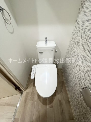 大阪市城東区鴫野東３丁目のアパートのトイレ