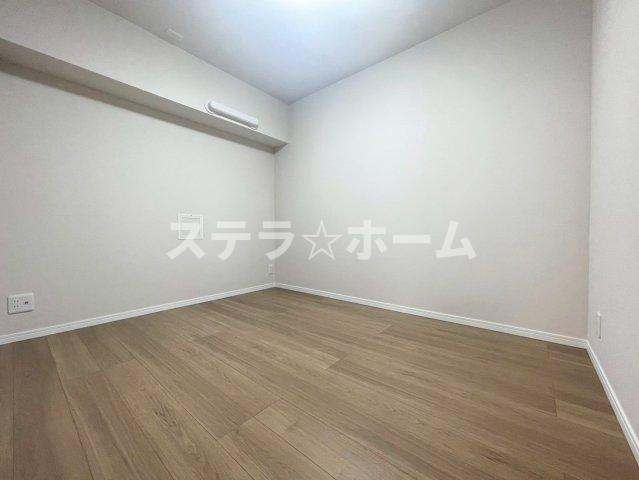 日興千里丘スカイマンションB棟の洋室|広々とした洋室です