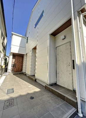 【エントランス】 | Urban Villa