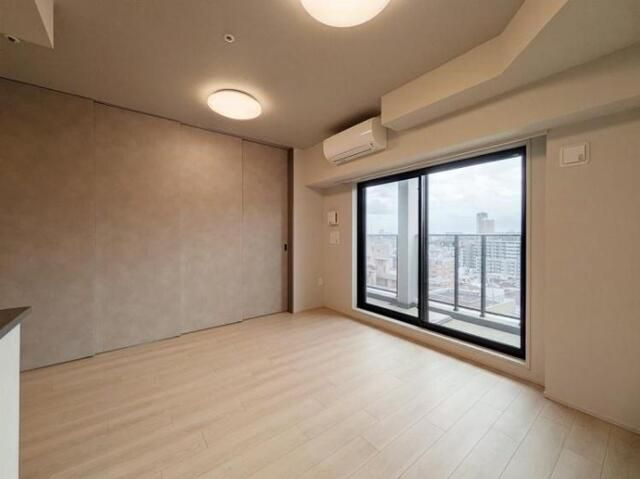 レジデンシャル町屋の居間・リビング