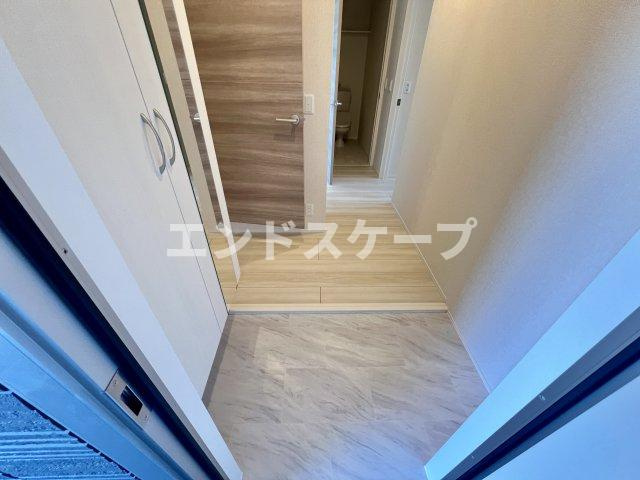 ノアエストの玄関|高崎、前橋、伊勢崎エリアのお部屋探しはエンドスケープまで！お客様の理想お聞かせ下さい♪